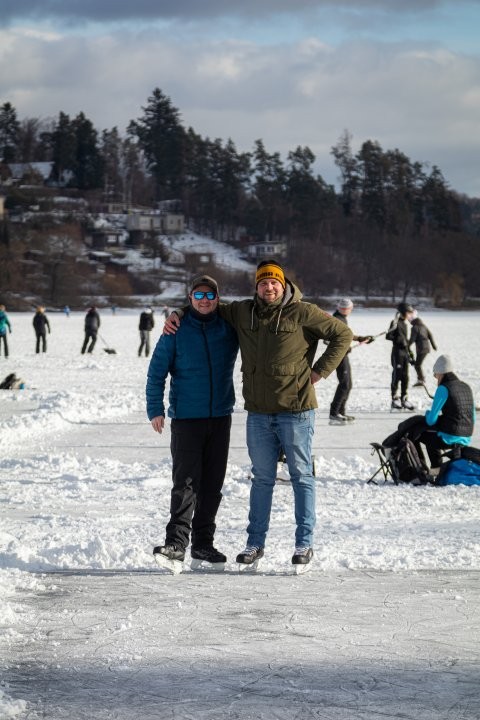 já a bro až budeme mít rodinu a děti pojedeme s nima na zamrzlý jezero