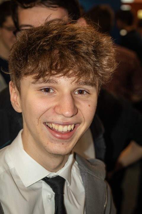 Šťastný Adam, kjuty patuty